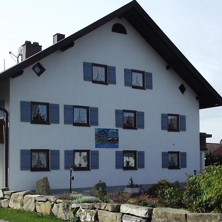 פפרונטן Gemuetliche Ferienwohnung In Urigem Bauernhaus מראה חיצוני תמונה